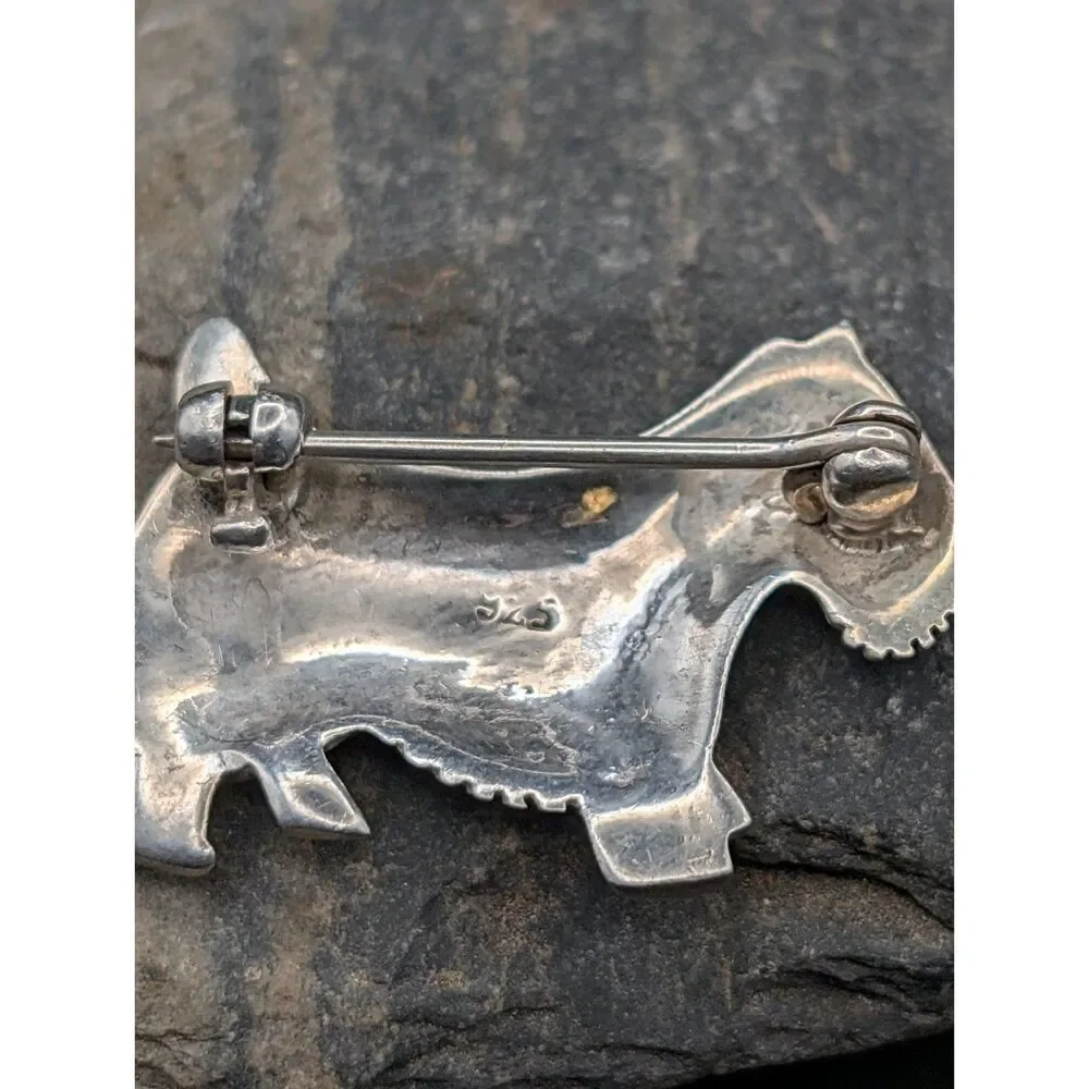 Sterling Silver Dog Brooch/Pendant – Marcasite Inlay – 925 Stamp